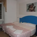 Frühstückspension Casa Dell'amicizia 2*