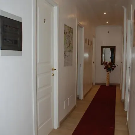 לינה וארוחת בוקר Casa Dell'amicizia רומא