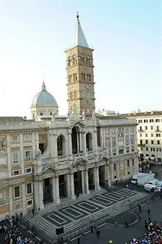 Casa Dell'amicizia לינה וארוחת בוקר רומא