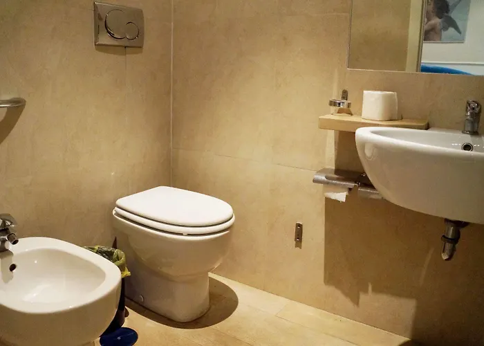 Casa Dell'amicizia Bed and Breakfast 2*