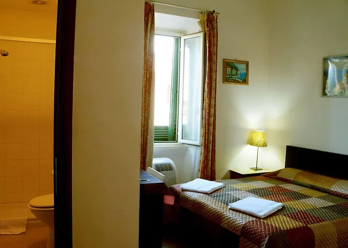 Casa Dell'amicizia Bed and Breakfast Ρώμη